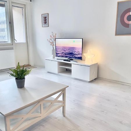 Lovely Central Apartment Helsinki Esterno foto